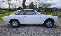 Alfa Romeo coupé Bertone 2000 GT Véloce de 1971