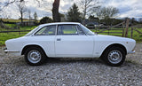 Alfa Romeo coupé Bertone 2000 GT Véloce de 1971