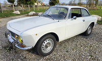 Alfa Romeo coupé Bertone 2000 GT Véloce de 1971
