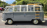 Combi Volkswagen T1 modifié en Samba 23 fenêtres de 1967